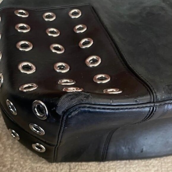 Tory Burch T-Grommet Leather Bucket Bag w Drawstring - Picture 6 of 16